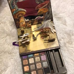 Alice in Wonderland Collectible